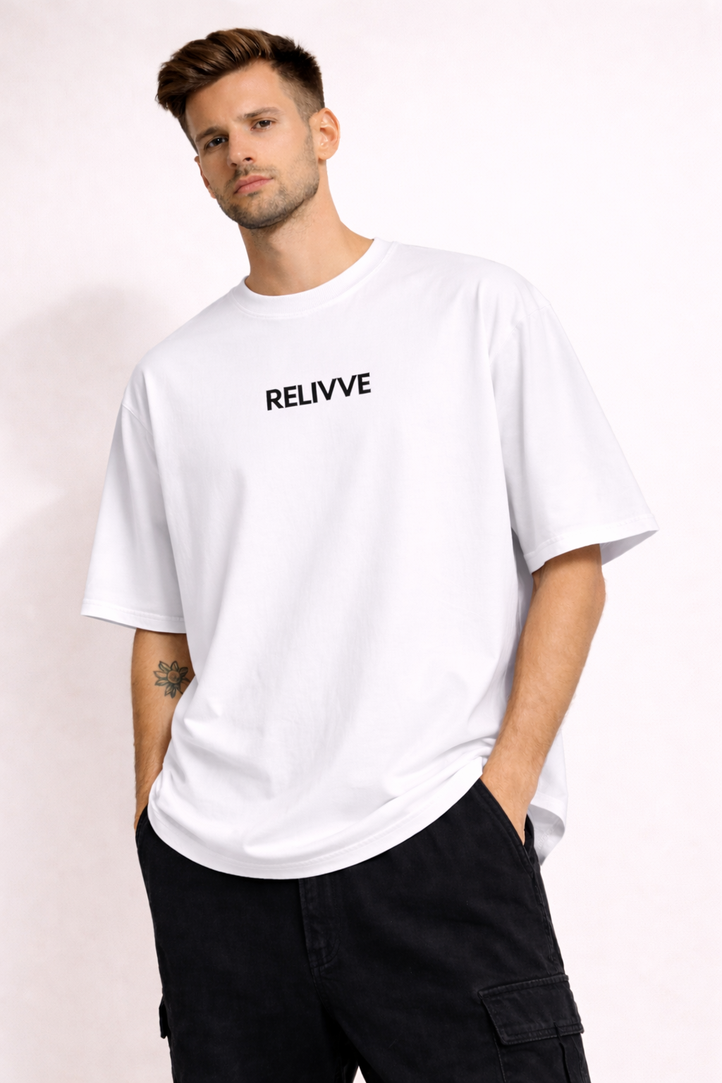 Relivve Classic White Oversized T-Shirt